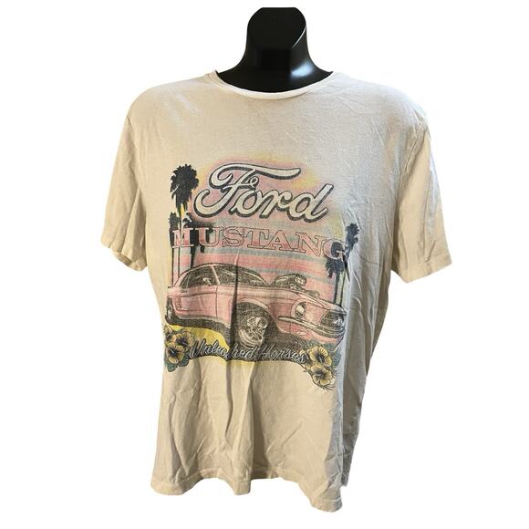 Old Navy Ford Mustang “Unleashed Horses” Graphic T-Shirt – Size L - Picture 1 of 6